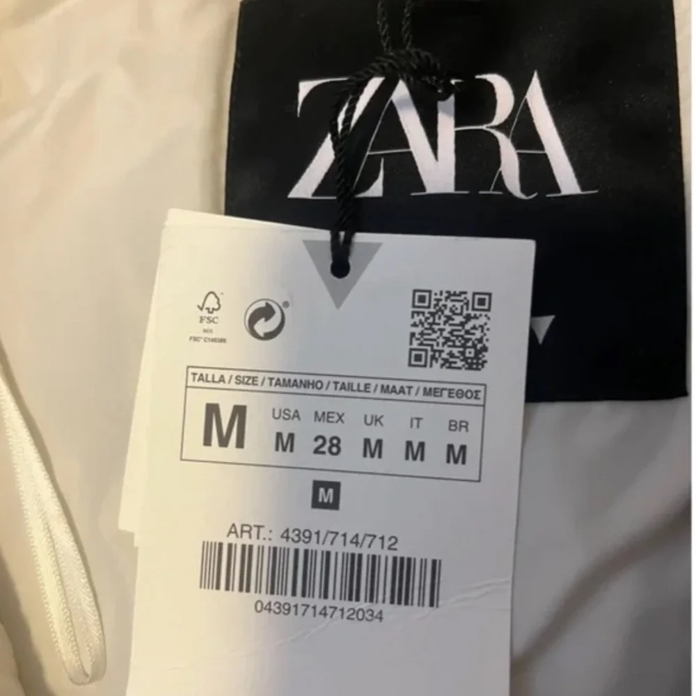 Zara ecru / off white water repellent hooded puffer cape / coat NWT - Picture 5 of 13